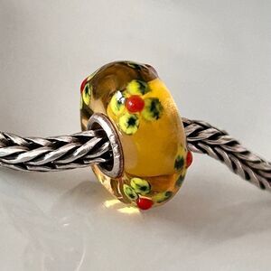 TROLLBEADS Yellow Flower Unique w Red Buds LAA 925S Excellent Preloved